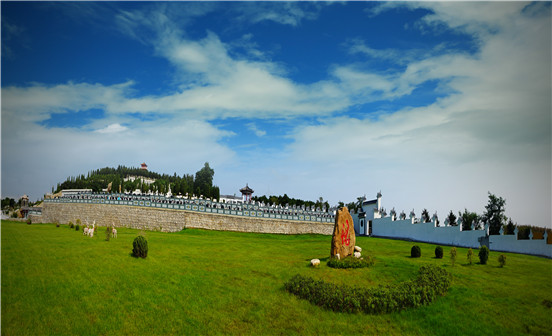 云南布朗族的傳統(tǒng)喪葬習俗