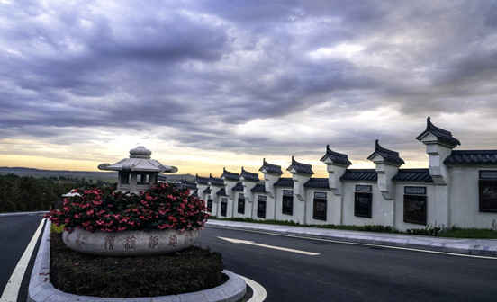 節地生態葬下的小型藝術墓